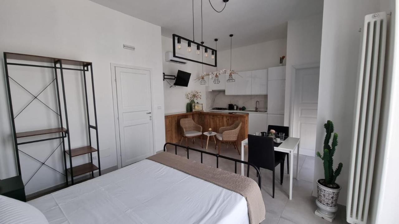Dimora Giusti Bed and Breakfast Lecce Eksteriør billede